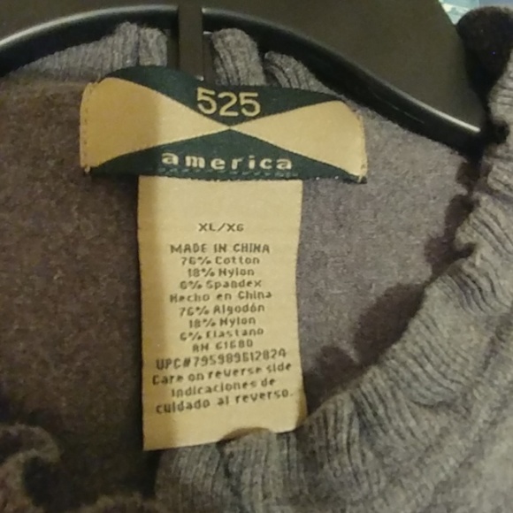 Cardigan small ruffle at neckline - Picture 5 of 6